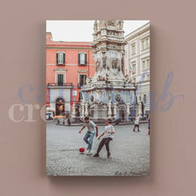 Carica l'immagine nel visualizzatore di Gallery, Scugnizzi - Scatti d'Autore di Roberta Marino